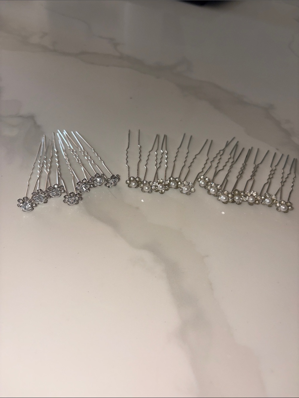 Silver Floral and Pearl Bridal Hair Pins - Set of Decorative pins - Picture 3 of 5